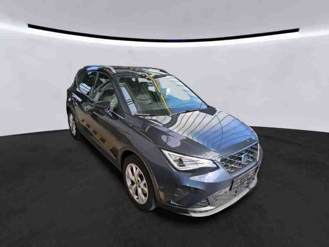 Fahrzeugabbildung SEAT Arona FR 1.0 TSI DSG LED Navi PDC SHZ VC Carplay