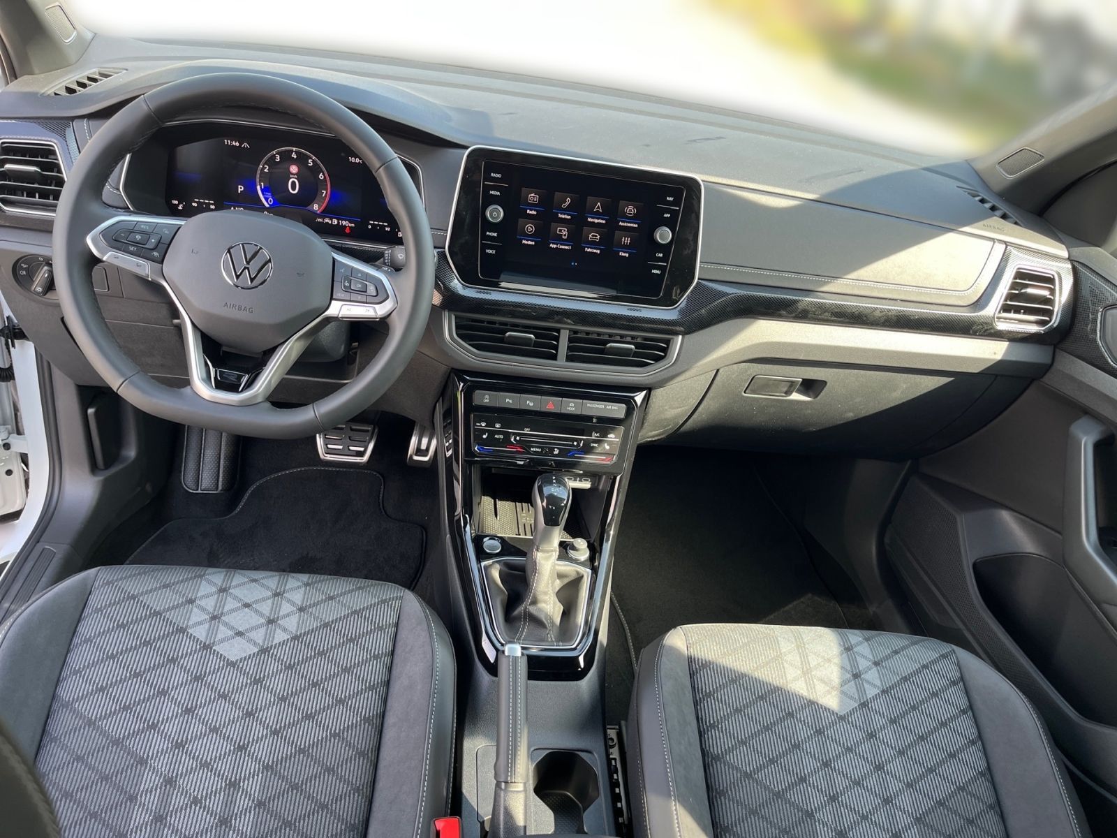 Fahrzeugabbildung Volkswagen T-Cross R-Line 1.0 TSI OPF 85 kW (116 PS) DSG