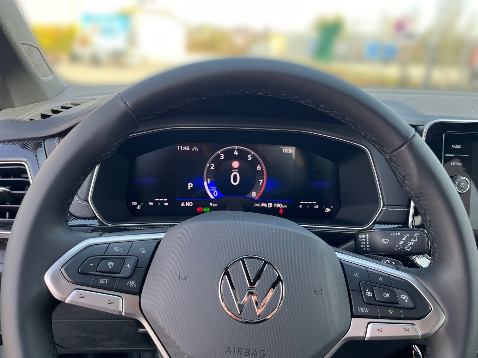 Fahrzeugabbildung Volkswagen T-Cross R-Line 1.0 TSI OPF 85 kW (116 PS) DSG