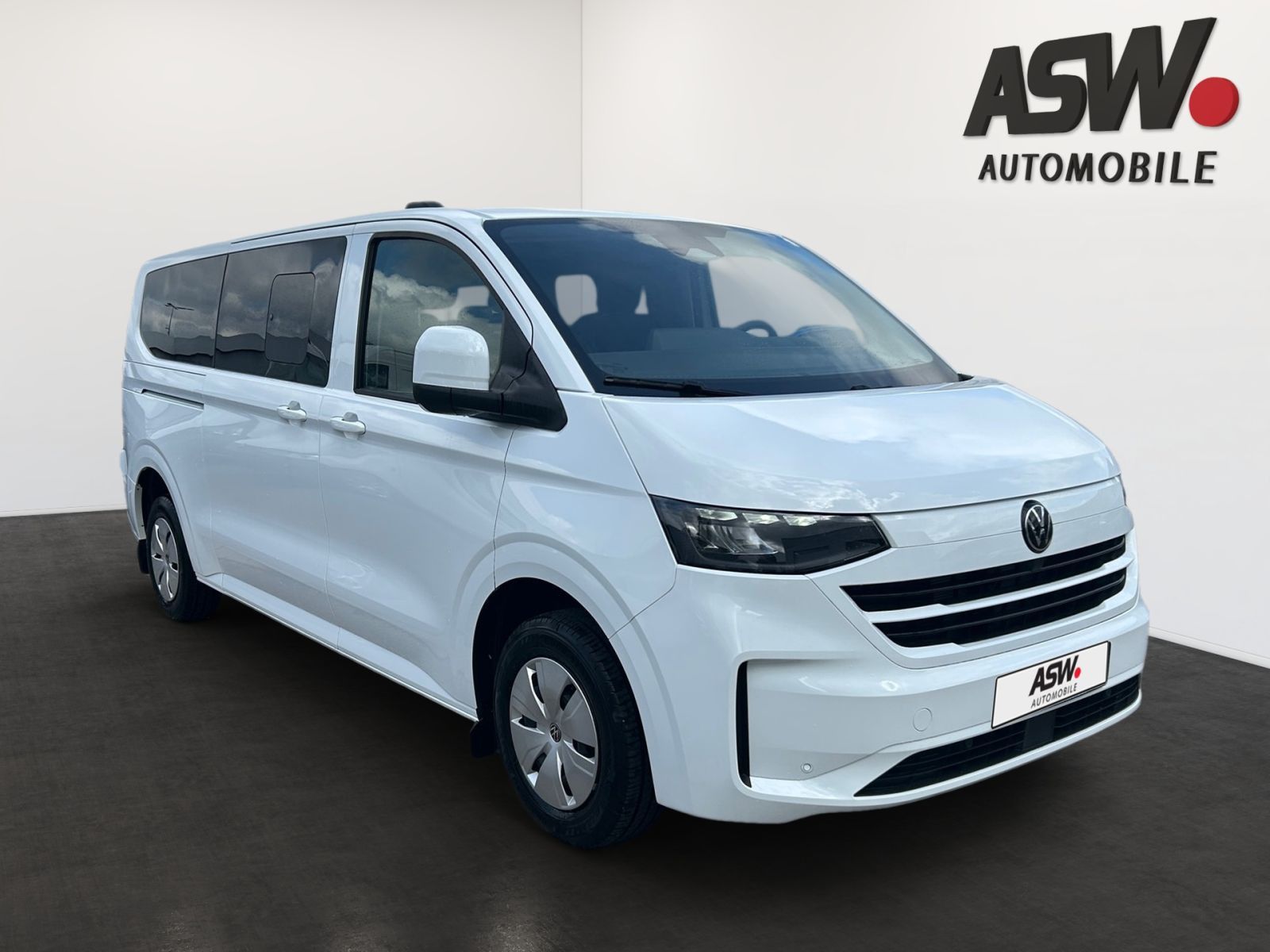 Fahrzeugabbildung Volkswagen Transporter Kombi 2.0 TDI AHK NAVI 8-Sitzer