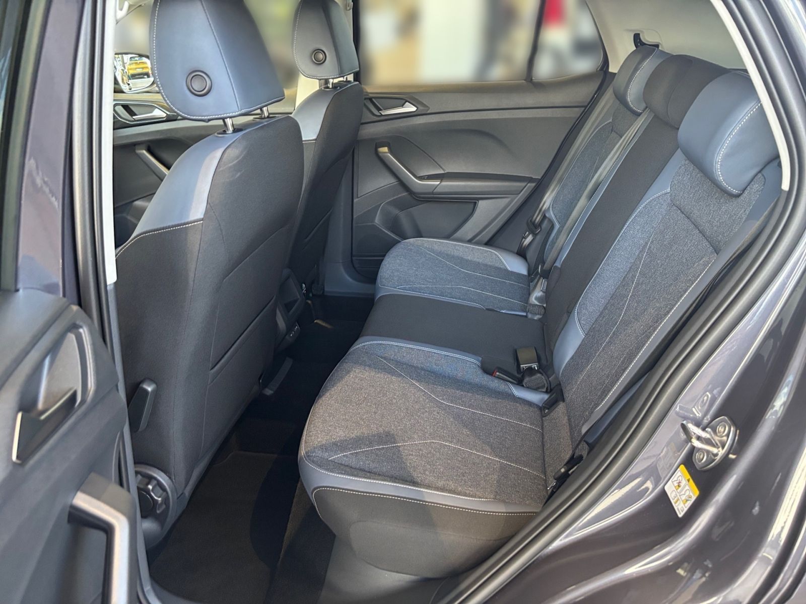 Fahrzeugabbildung Volkswagen T-Cross Style 1.0 l TSI OPF 85 kW (116 P S) 7-Ga