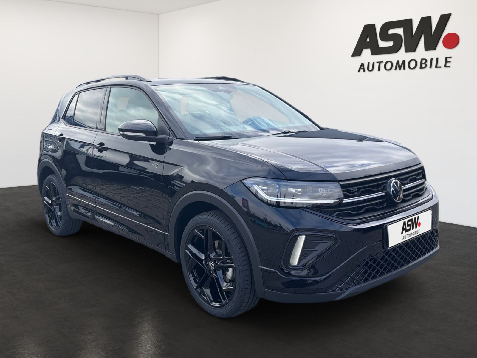 Fahrzeugabbildung Volkswagen T-Cross R-Line 1.0TSI DSG LED Navi RFK AHK