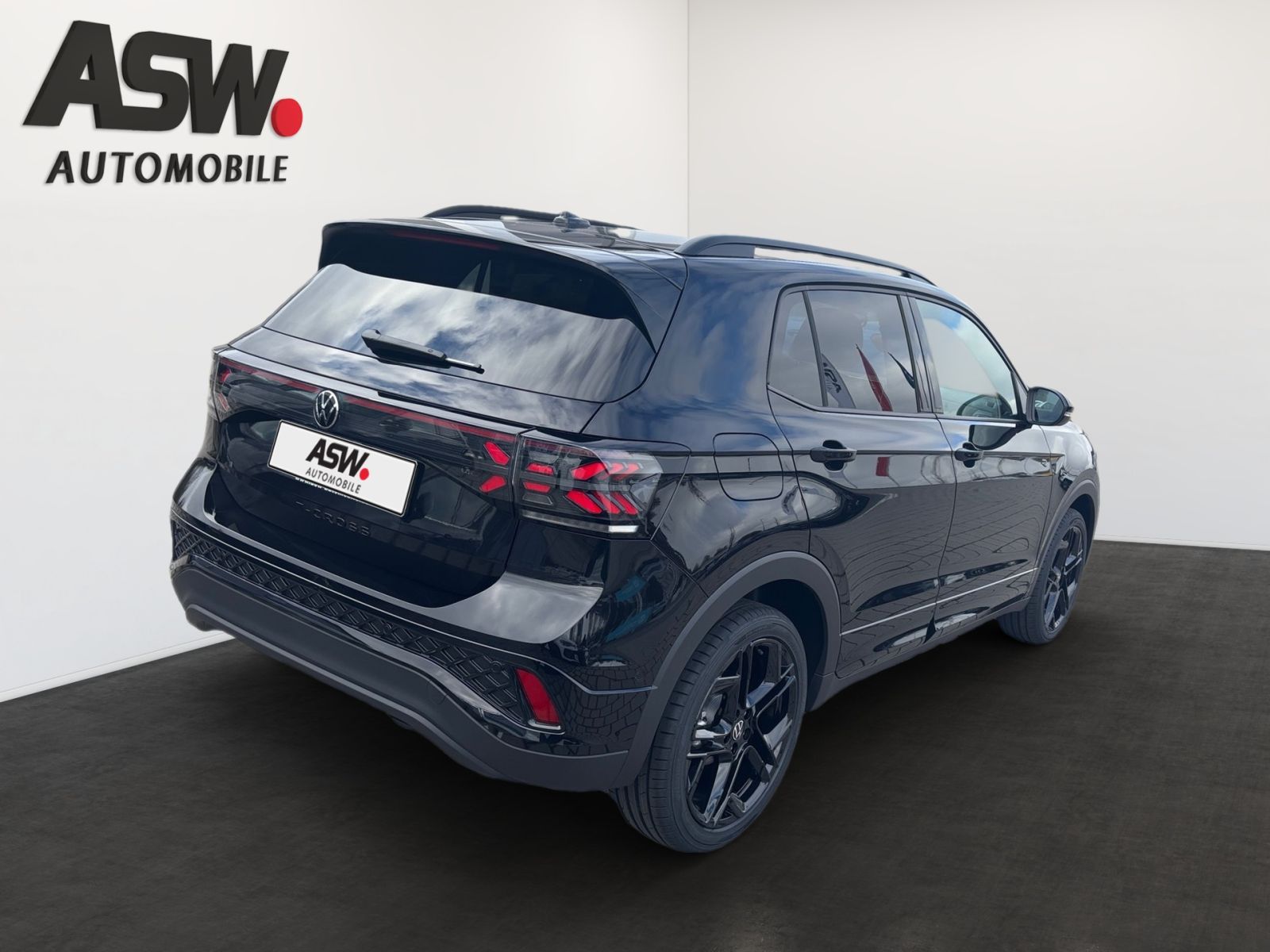 Fahrzeugabbildung Volkswagen T-Cross R-Line 1.0TSI DSG LED Navi RFK AHK