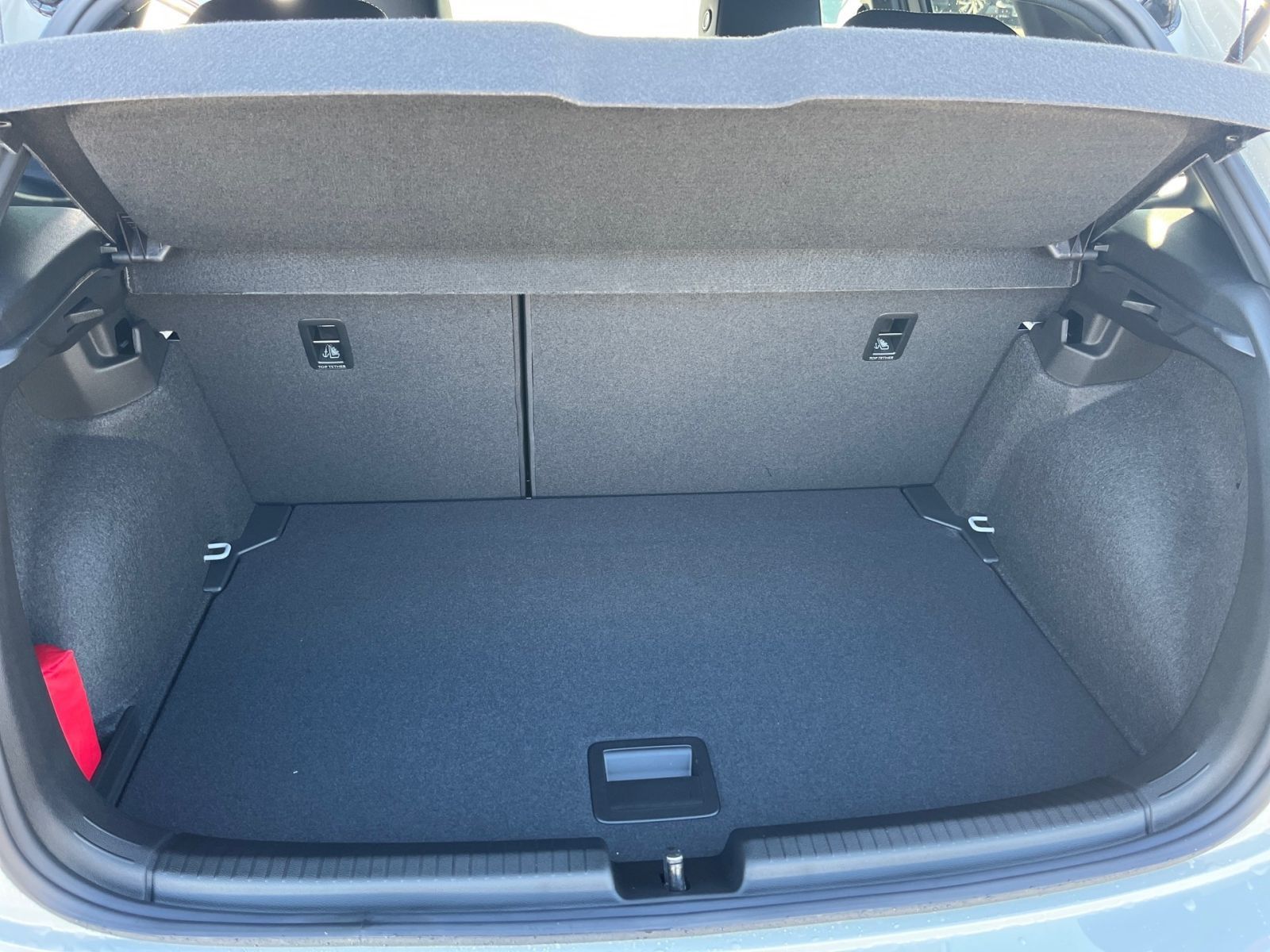 Fahrzeugabbildung Volkswagen Polo Life 1,0 l TSI OPF 70 kW (95 PS) 7- Gang-Do