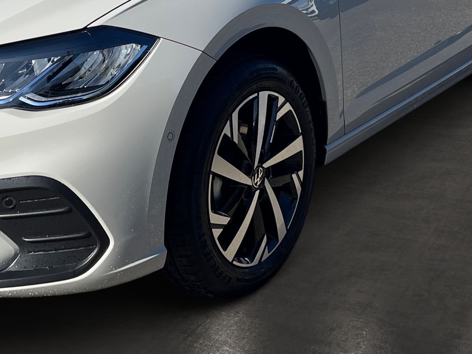 Fahrzeugabbildung Volkswagen Polo Life 1,0 l TSI OPF 70 kW (95 PS) 7- Gang-Do