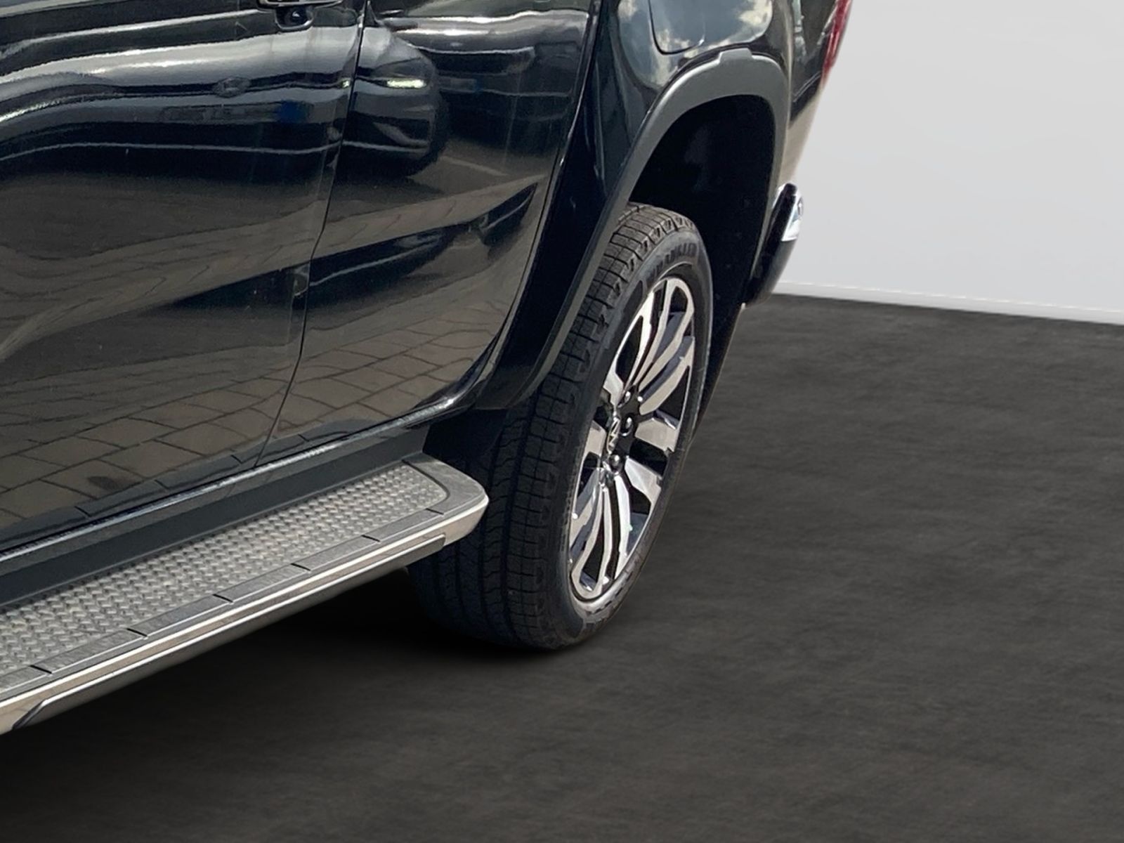 Fahrzeugabbildung Volkswagen Amarok Aventura DC 3.0TDI 4M ACC Navi Standh AHK