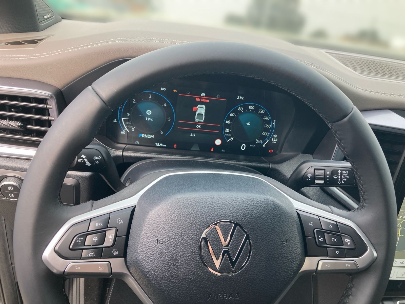 Fahrzeugabbildung Volkswagen Amarok Aventura DC 3.0TDI 4M ACC Navi Standh AHK