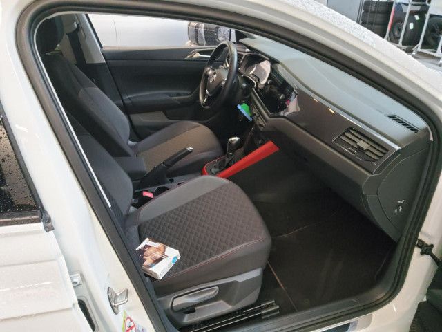 Fahrzeugabbildung Volkswagen Polo Join 1.0 TSI DSG LED Navi Klimaauto PDC SHZ