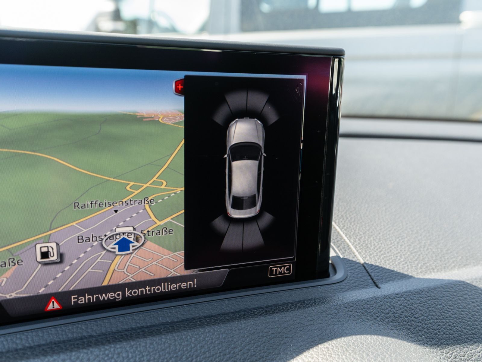 Fahrzeugabbildung Audi A3 Limousine 1.5 TFSI Xenon Navi PDC SHZ AHK