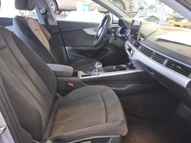 Fahrzeugabbildung Audi A4 Avant 35 TDI Stronic LED Navi PDC SHZ GRA