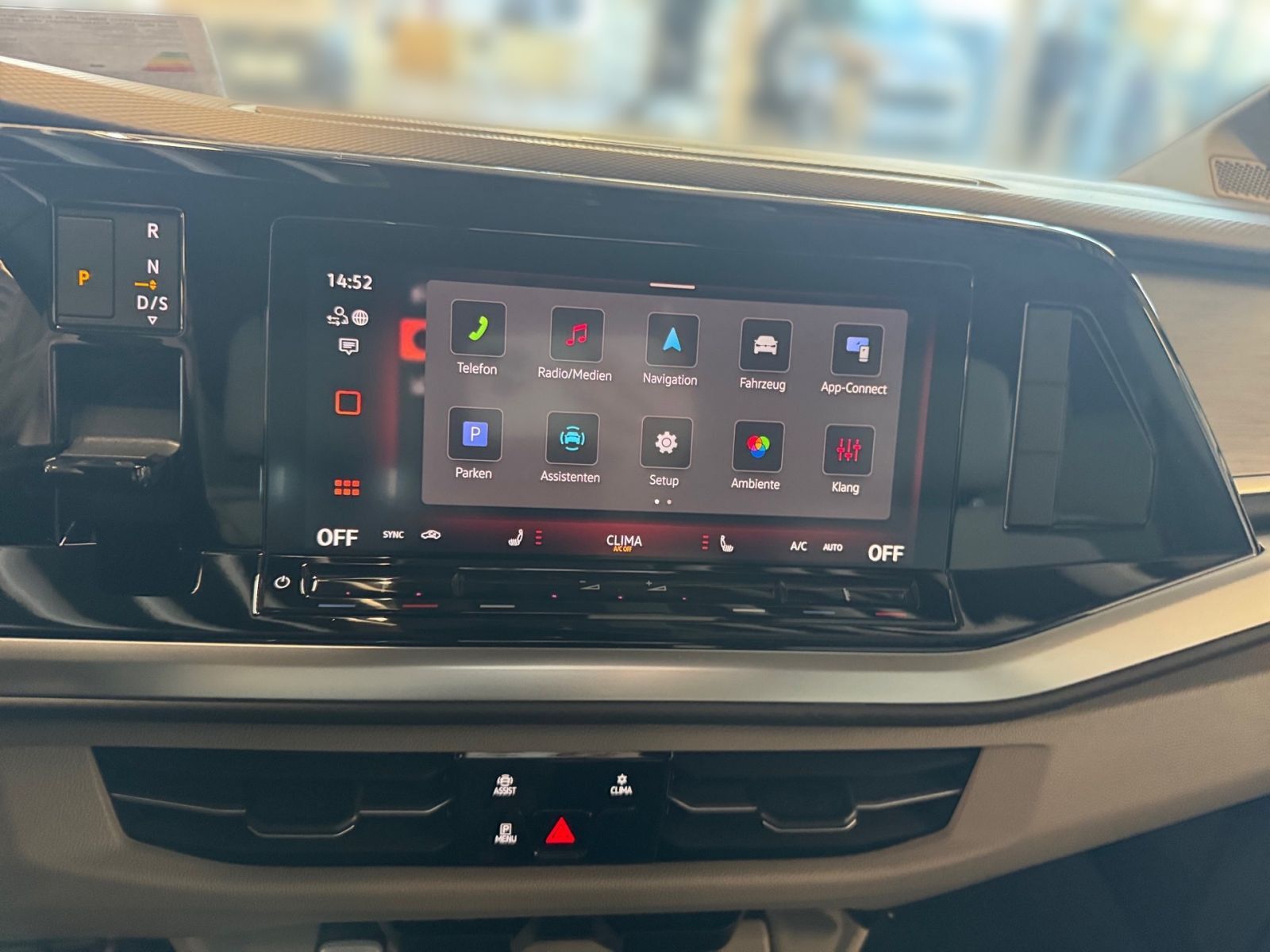 Fahrzeugabbildung Volkswagen Multivan 2.0 TDI "Goal" elektr. Heckkl. AHK GJR
