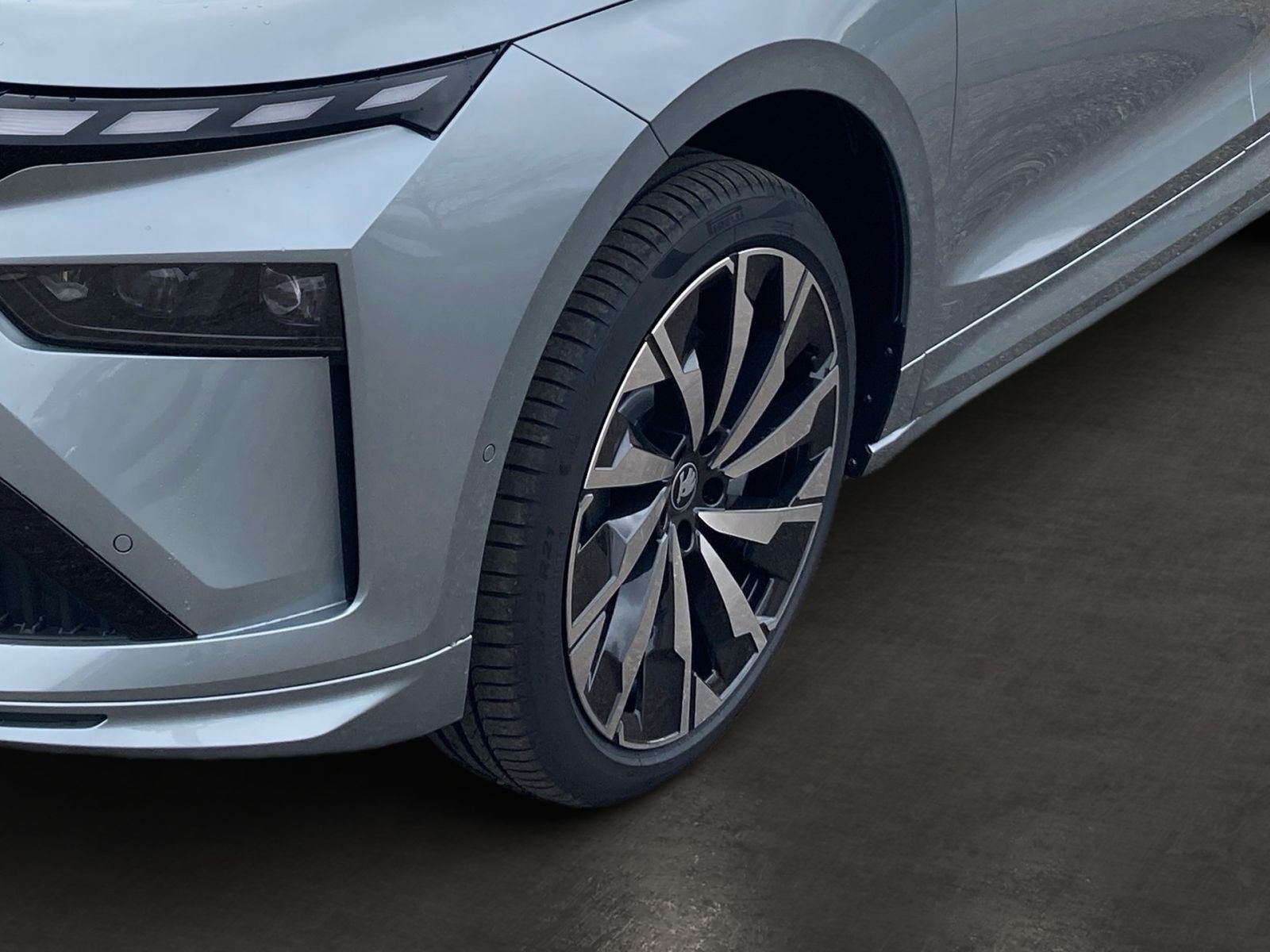 Fahrzeugabbildung SKODA Enyaq 85 Sportline 285PS ACC 360° CANTON SHZ AHK