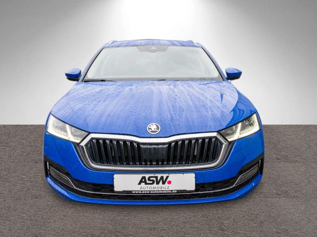Fahrzeugabbildung SKODA Octavia Combi Style 2.0 TDI DSG Navi RFK HUD AHK