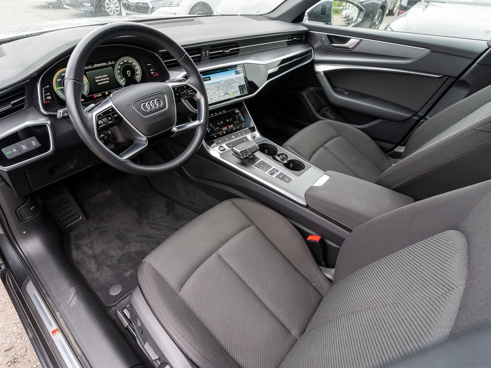 Fahrzeugabbildung Audi A6 Avant 50TFSI e quattro NAVI LED RFK AHK VC