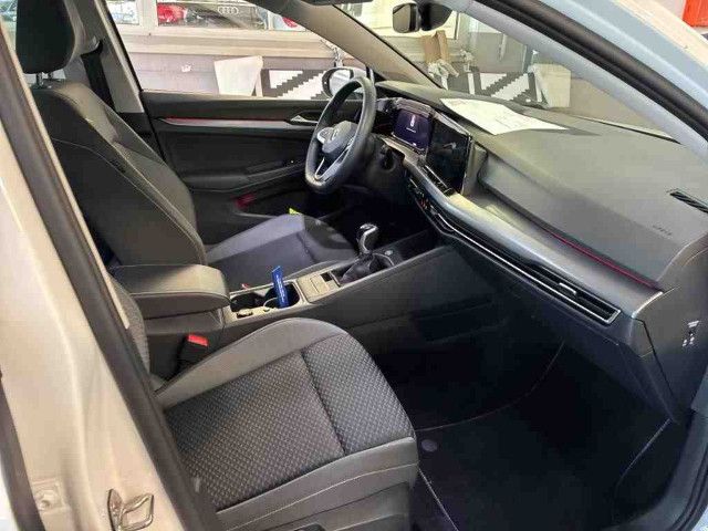 Fahrzeugabbildung Volkswagen Golf Actice 2.0 TDI LED Navi PDC Klima SHZ