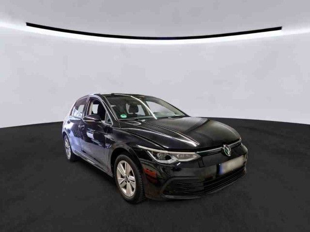 Fahrzeugabbildung Volkswagen Golf Life 1.5 TSI LED Navi PDC SHZ VC