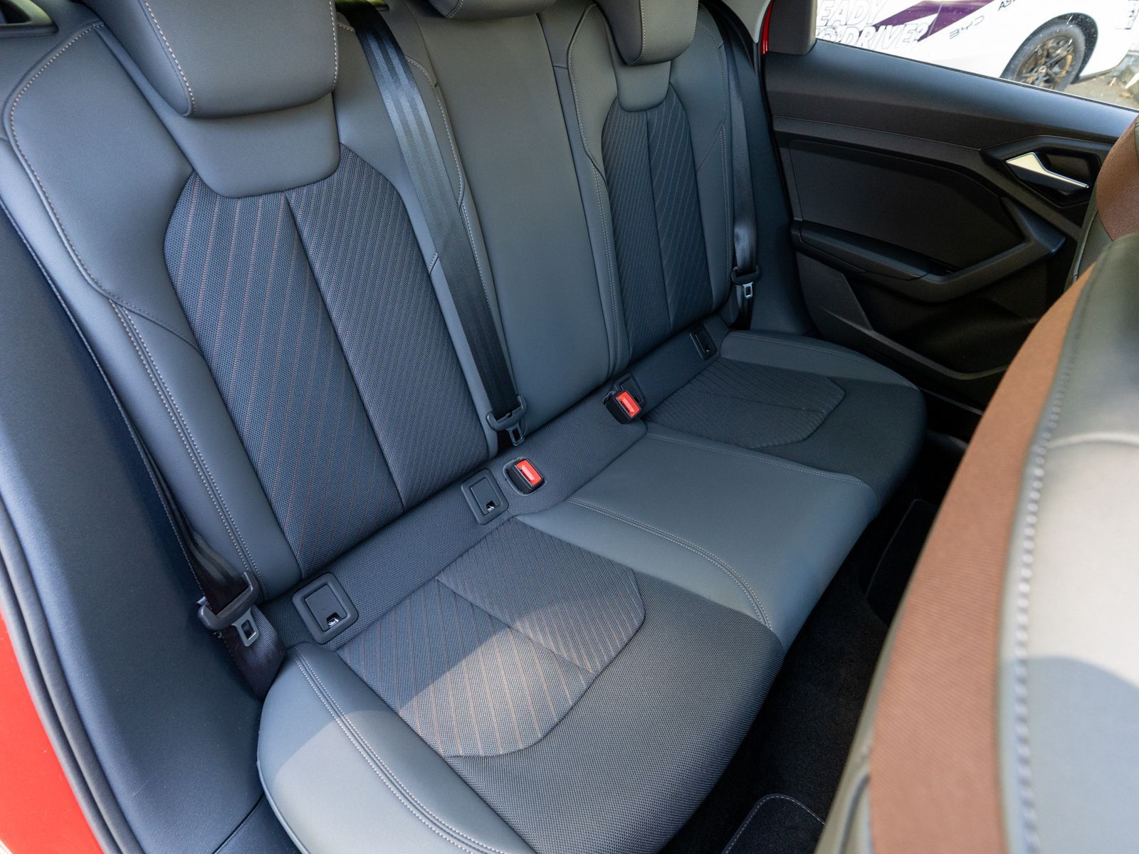 Fahrzeugabbildung Audi A1 Sportback S line 25TFSI NAVI LED SHZ ACC VC