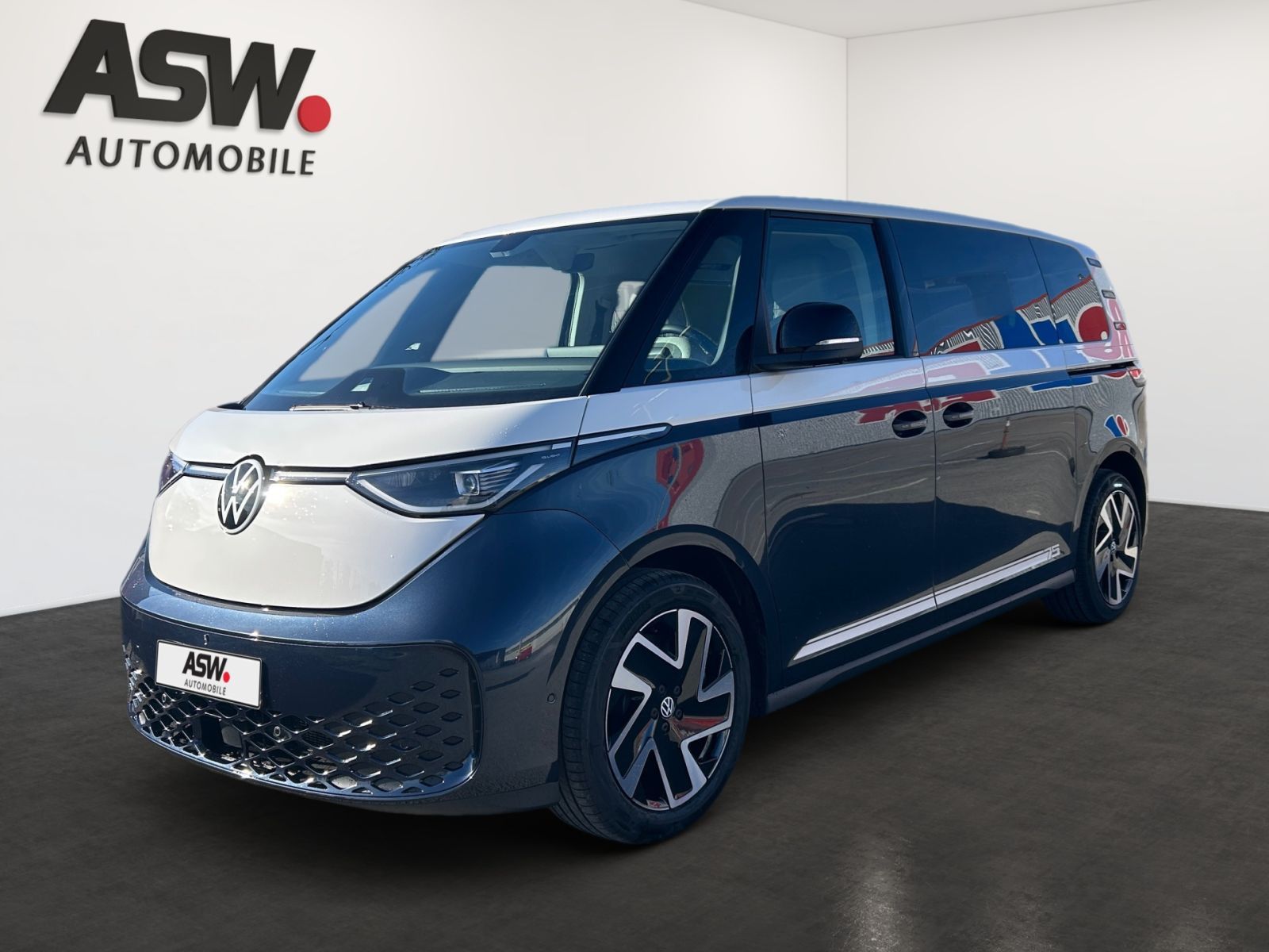 Fahrzeugabbildung Volkswagen ID.Buzz Pro lang Navi 360° ACC Park-Assist AHK