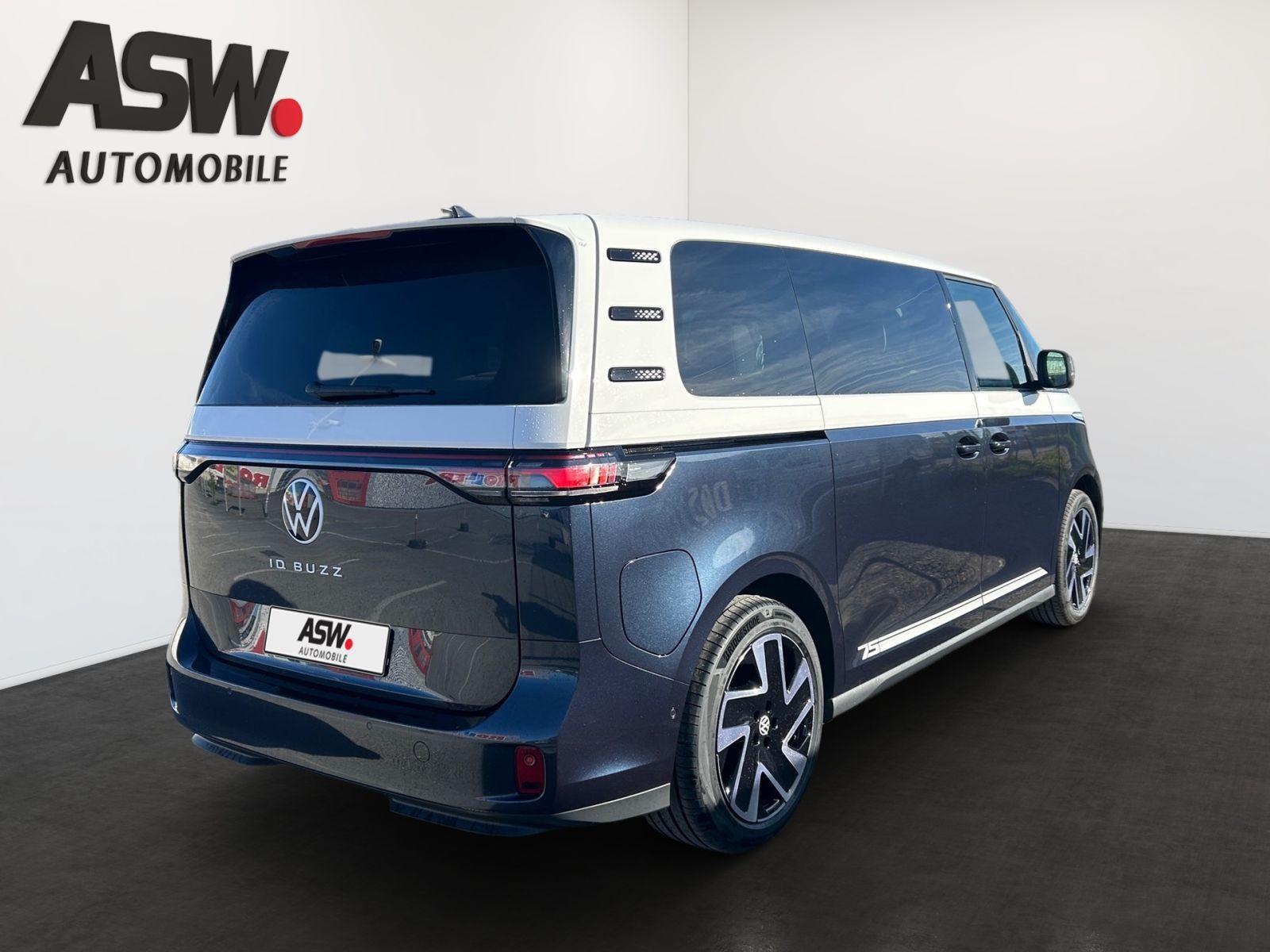Fahrzeugabbildung Volkswagen ID.Buzz Pro lang Navi 360° ACC Park-Assist AHK