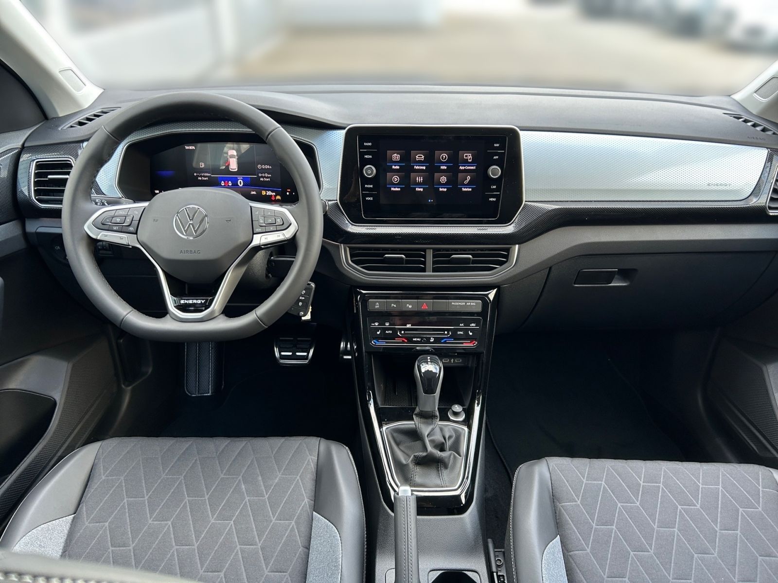 Fahrzeugabbildung Volkswagen T-Cross Life 1.0 l TSI 116 PS DSG ACC RFK LED