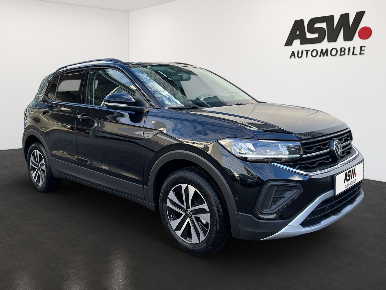 Fahrzeugabbildung Volkswagen T-Cross Life 1.0 l TSI 116 PS DSG ACC RFK LED