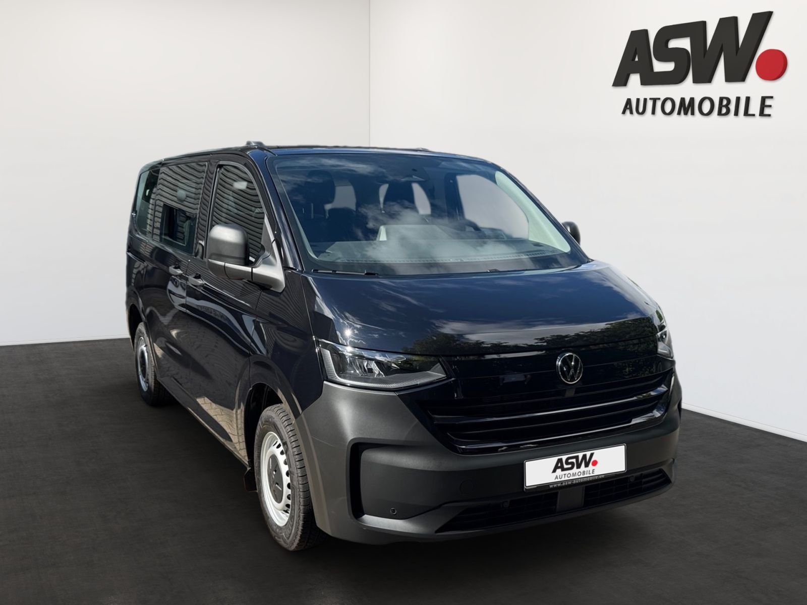 Fahrzeugabbildung Volkswagen New Transporter Kombi 2.0 TDI KR L1H1 9-SITZER