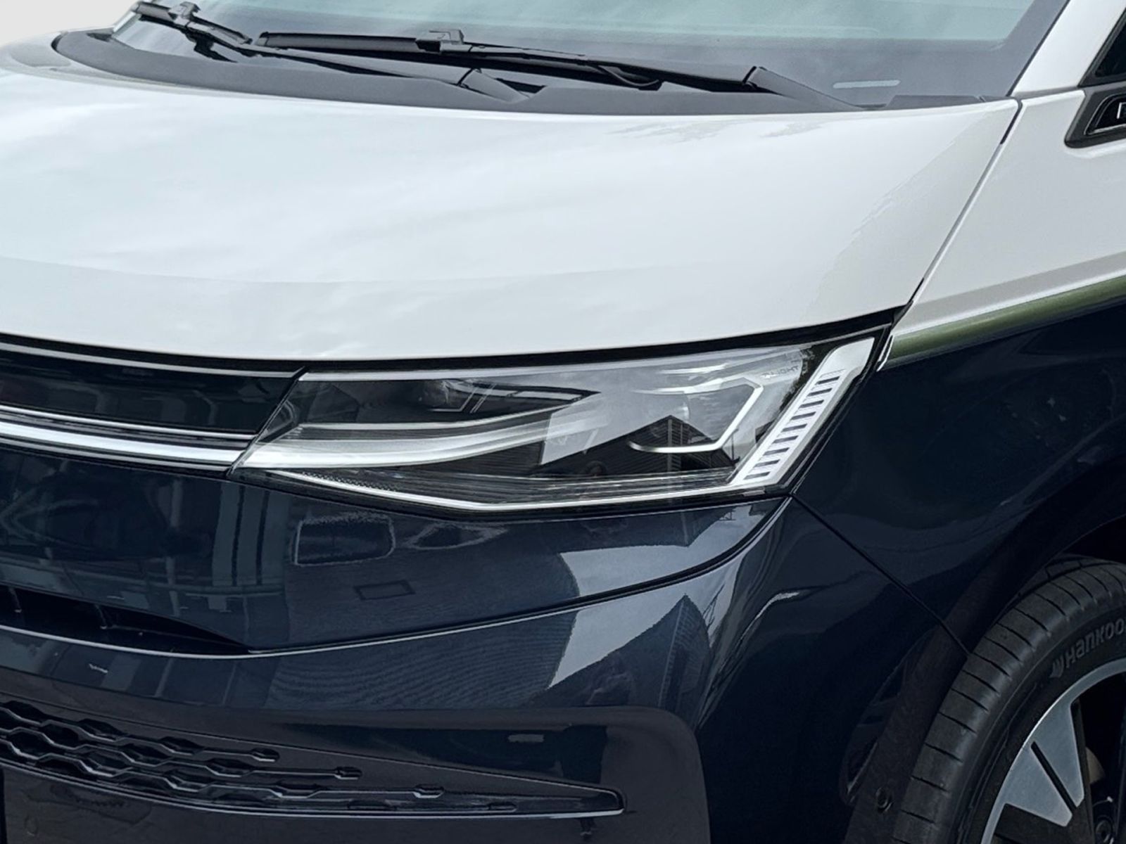 Fahrzeugabbildung Volkswagen Multivan 2.0 TDI Life lang AHK ACC FrontAssist