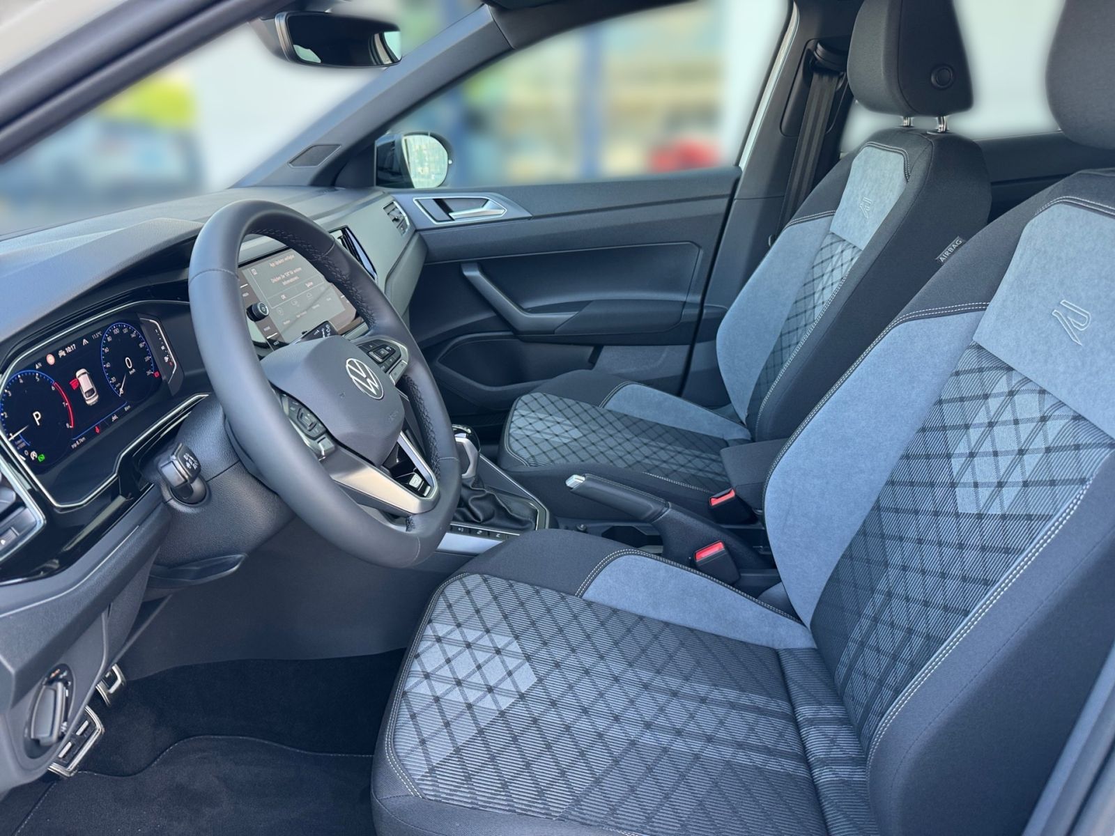 Fahrzeugabbildung Volkswagen Taigo 1.0 TSI R-Line