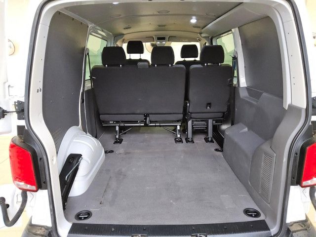 Fahrzeugabbildung Volkswagen T6.1 Kombi 2.0TDI DSG 4M Nav RFK PDC SHZ ACC AHK