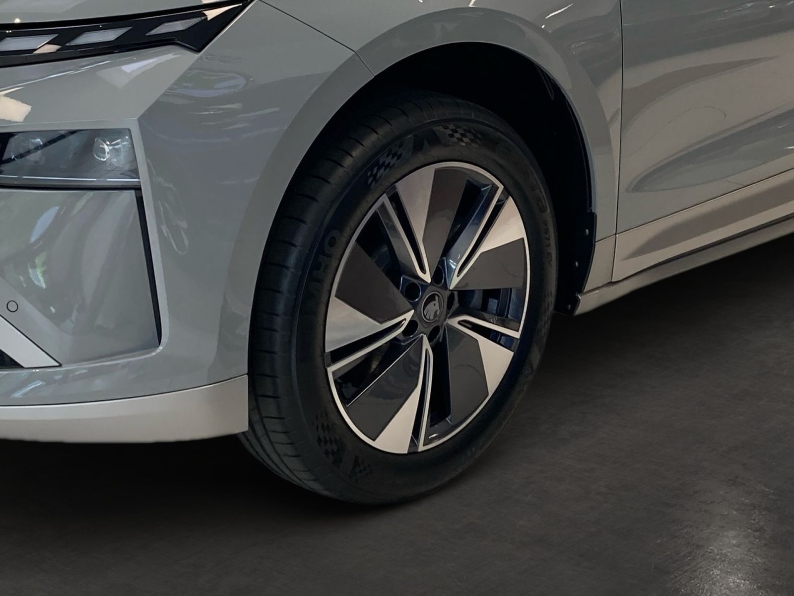 Fahrzeugabbildung SKODA Enyaq Selection 60 190PS ACC 360° SHZ CANTON AHK