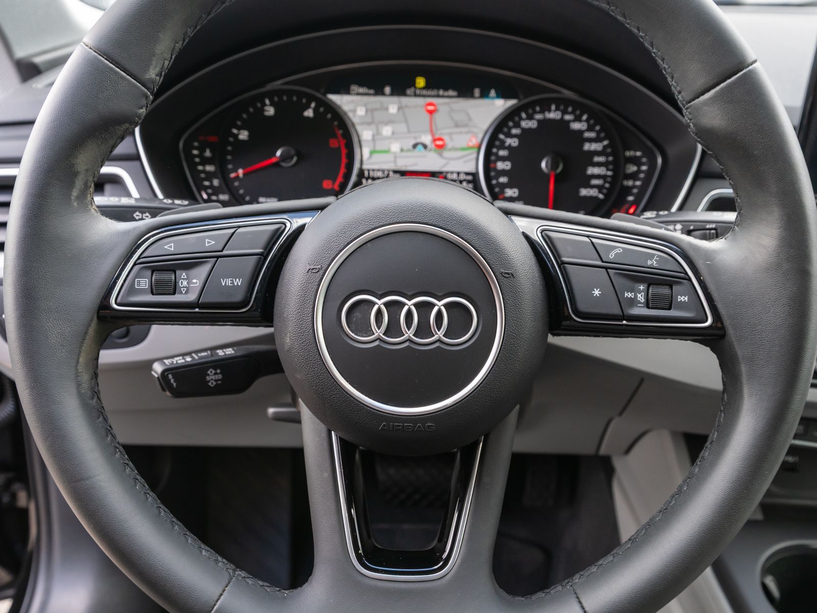 Fahrzeugabbildung Audi A4 Avant 40TDI Stronic NAVI LED SHZ GRA PDC v/h