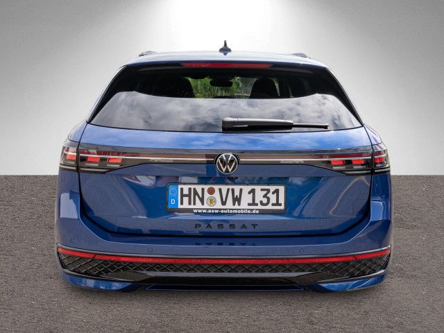 Fahrzeugabbildung Volkswagen Passat Variant R-Line 4Motion 2.0TDI DSG HUD AHK