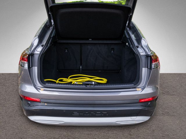 Fahrzeugabbildung Audi Q4 Sportback 50 e-tron advanced quatt Matrix PDC