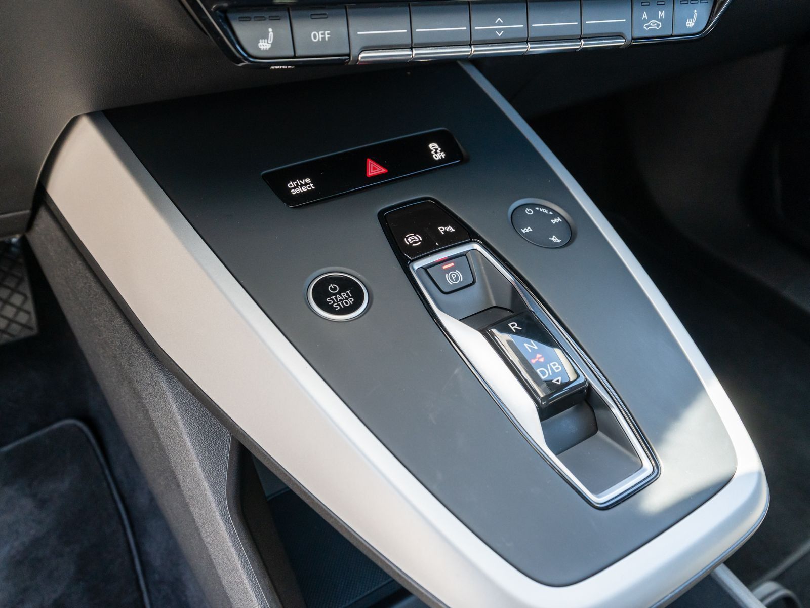 Fahrzeugabbildung Audi Q4 Sportback 35 e-tron LED Navi PDC SHZ GRA