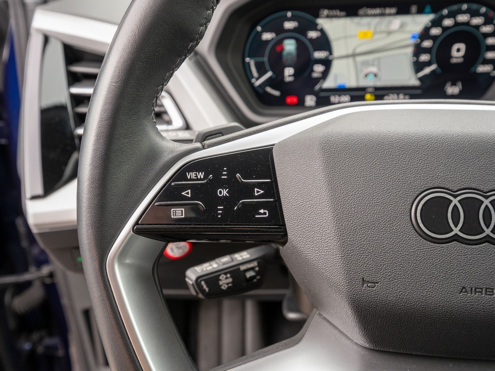 Fahrzeugabbildung Audi Q4 Sportback 40 e-tron NAVI LED RFK VC
