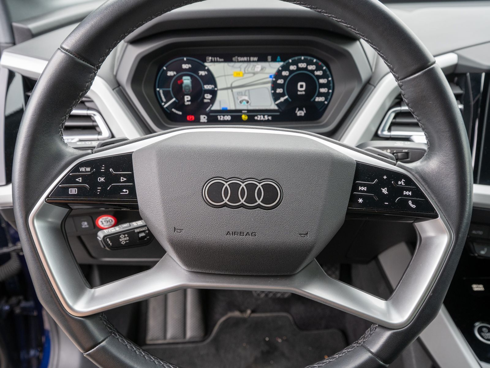 Fahrzeugabbildung Audi Q4 Sportback 40 e-tron NAVI LED RFK VC