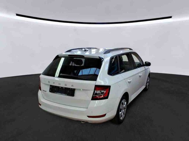 Fahrzeugabbildung SKODA Fabia Combi Ambition 1.0 TSI DSG LED Navi PDC SH