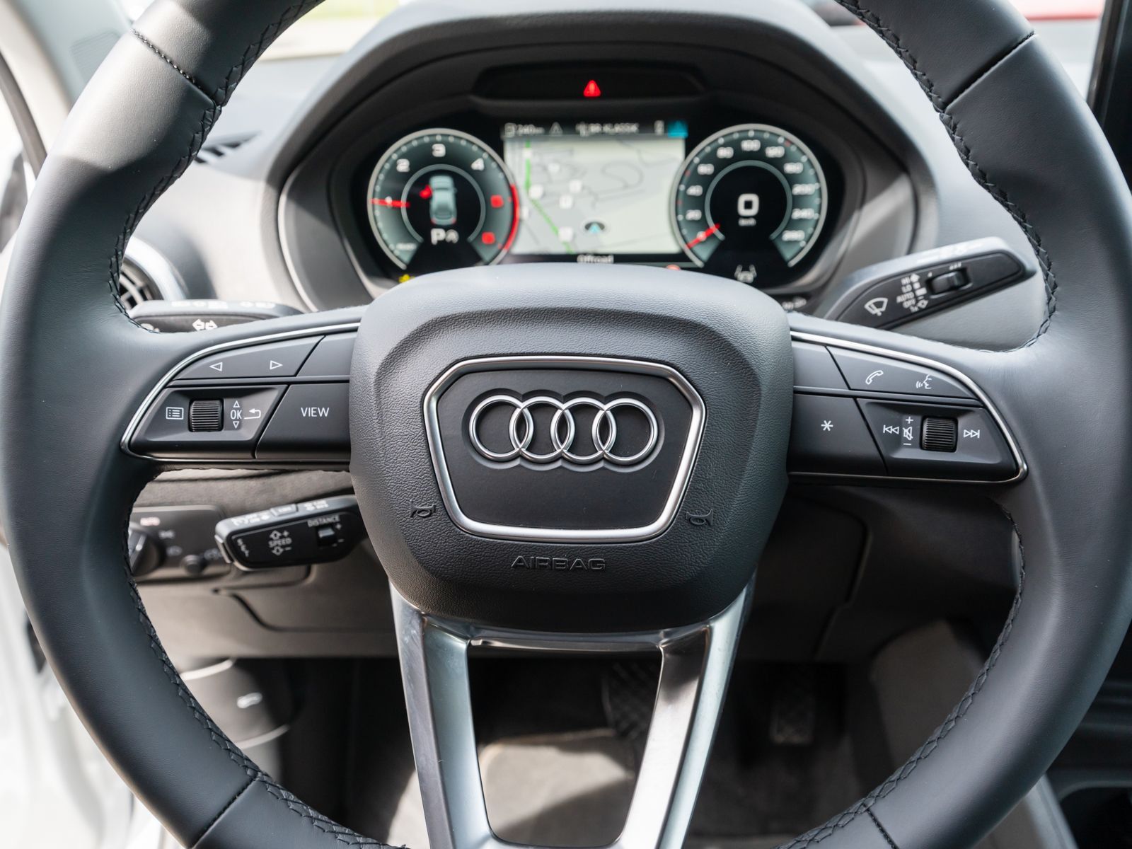 Fahrzeugabbildung Audi Q2 advanced 35TDI Stronic NAVI LED AHK ACC RFK