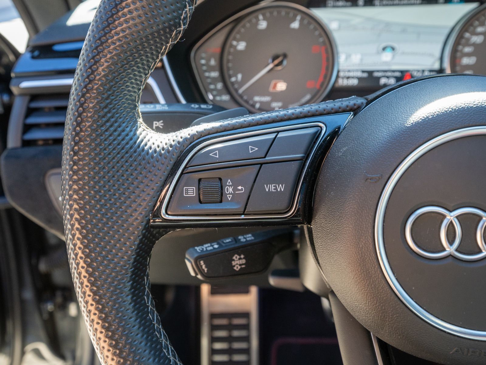 Fahrzeugabbildung Audi S5 Sportback 3.0TDI quattro tiptron RFK PANO B&O
