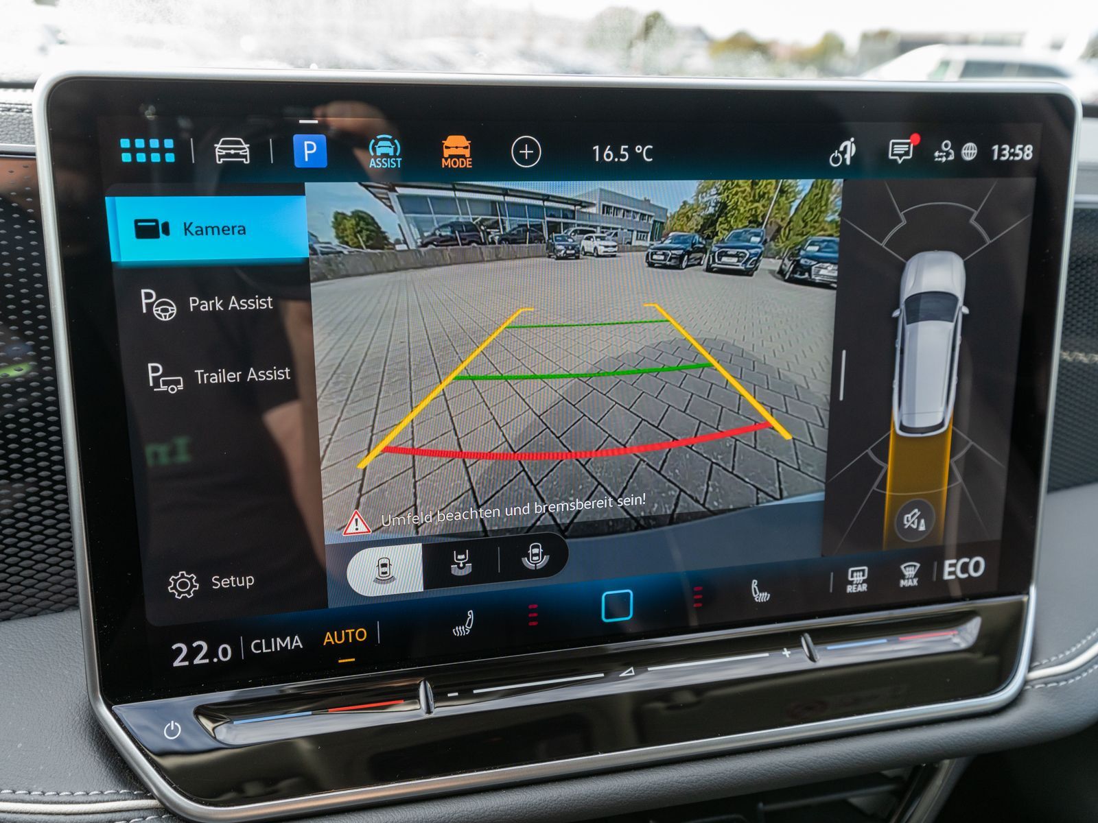 Fahrzeugabbildung Volkswagen Passat Variant Business 1.5TSI eHybrid DSG AHK