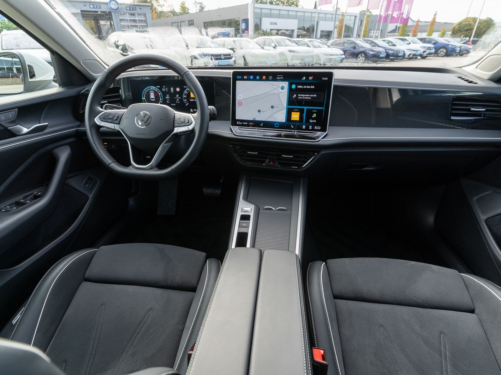 Fahrzeugabbildung Volkswagen Passat Variant Business 1.5TSI eHybrid DSG AHK