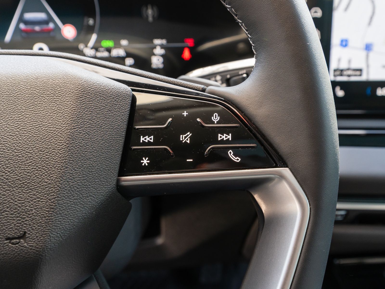 Fahrzeugabbildung Audi A6 Avant Neues Modell TDI NAVI MATRIX PANO 360°