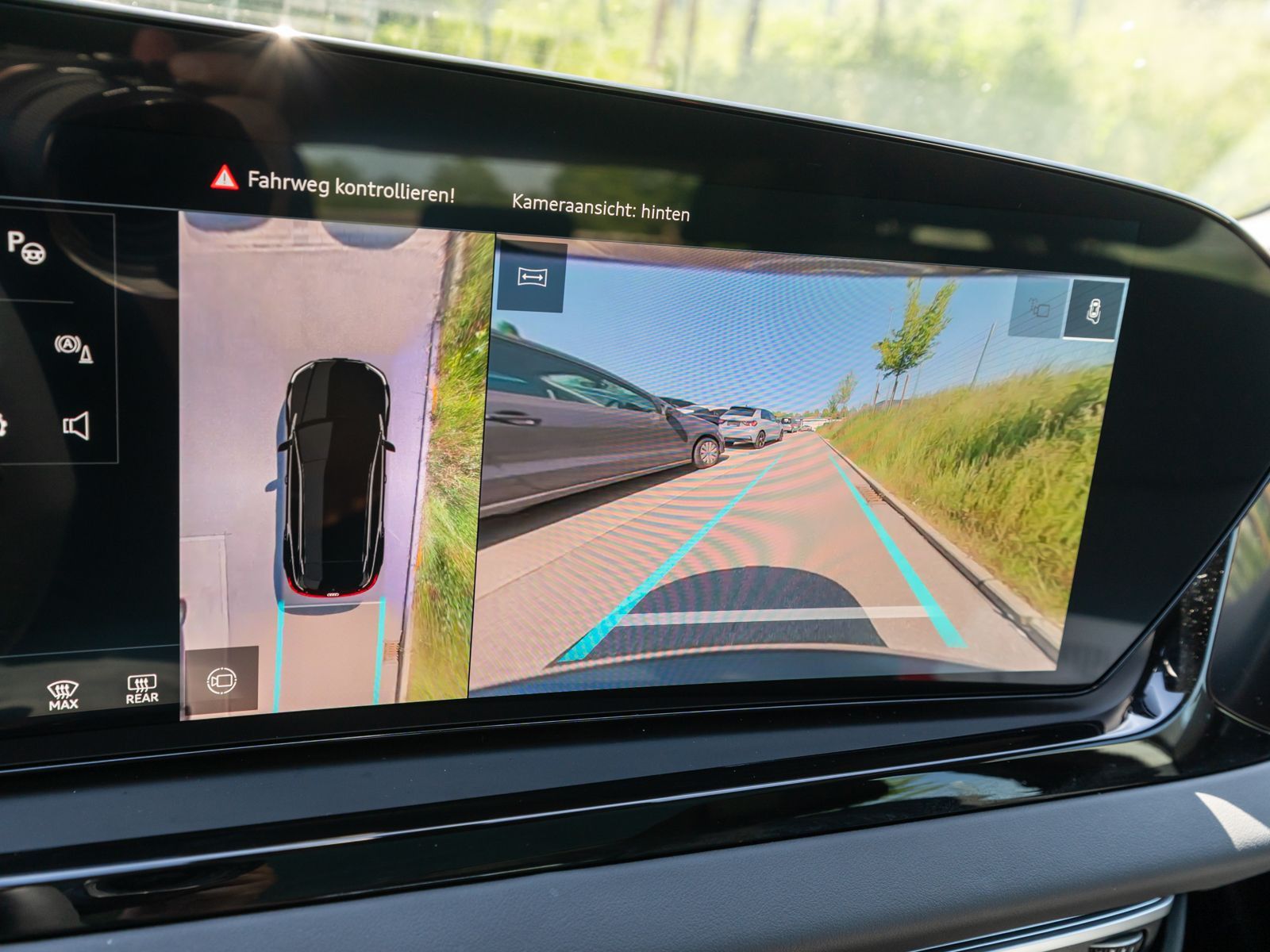 Fahrzeugabbildung Audi A6 Avant Neues Modell TDI NAVI MATRIX PANO 360°