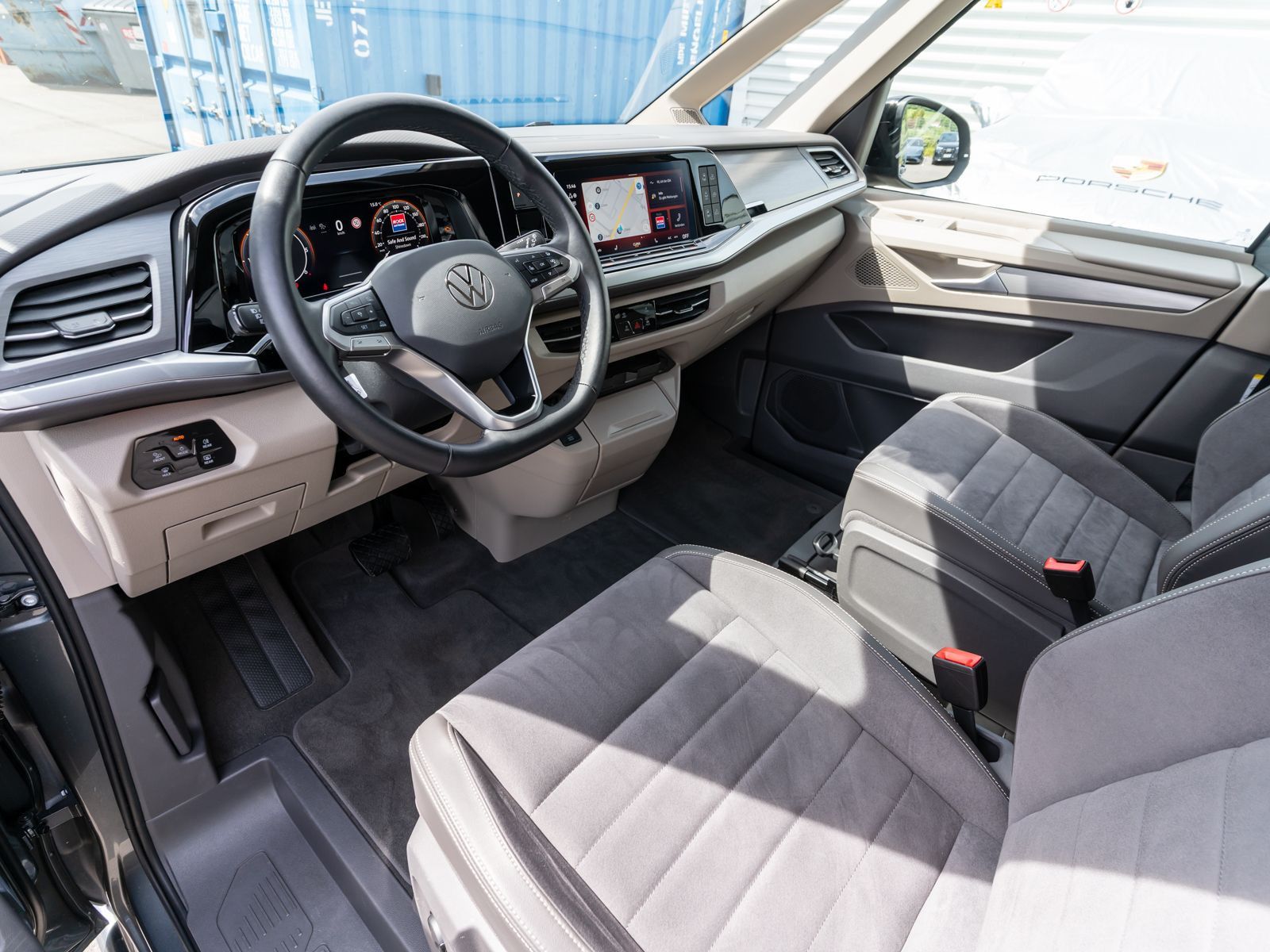 Fahrzeugabbildung Volkswagen T7 California Ocean 2,0 TDI DSG LED ACC RFK AHK