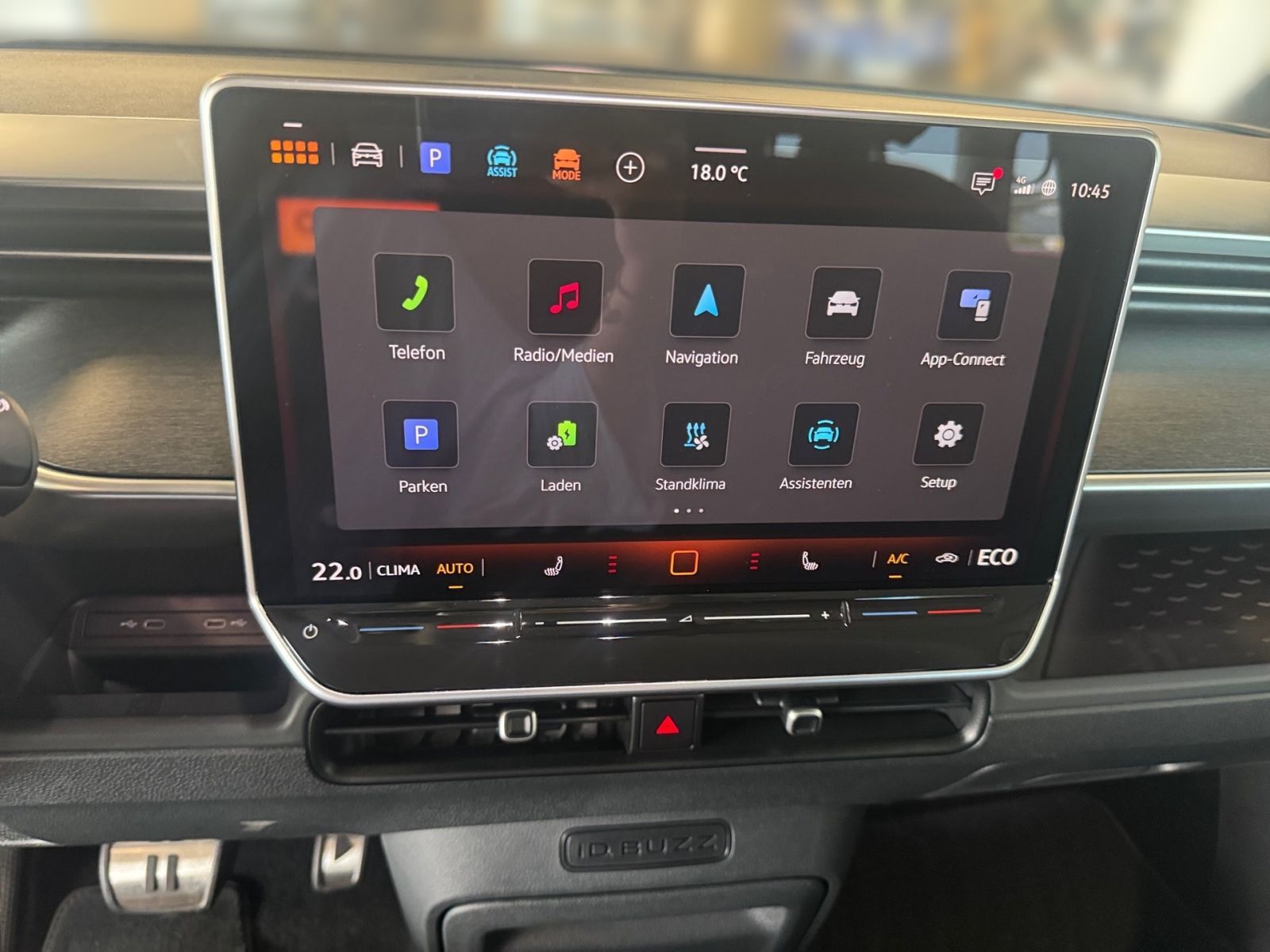 Fahrzeugabbildung Volkswagen ID.Buzz Pro Energy AHK 360°-Kamera Wärmepumpe