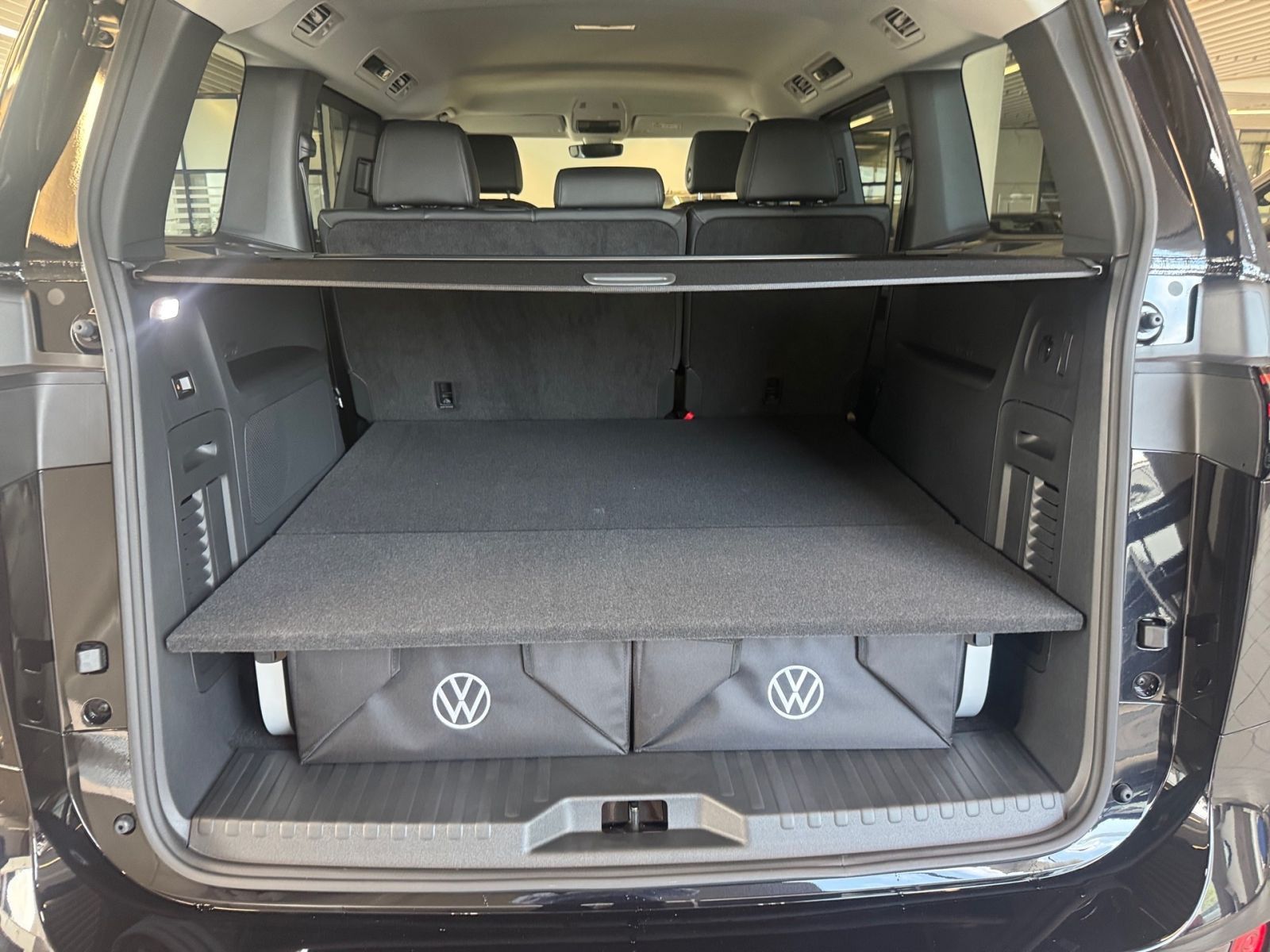 Fahrzeugabbildung Volkswagen ID.Buzz Pro Energy AHK 360°-Kamera Wärmepumpe
