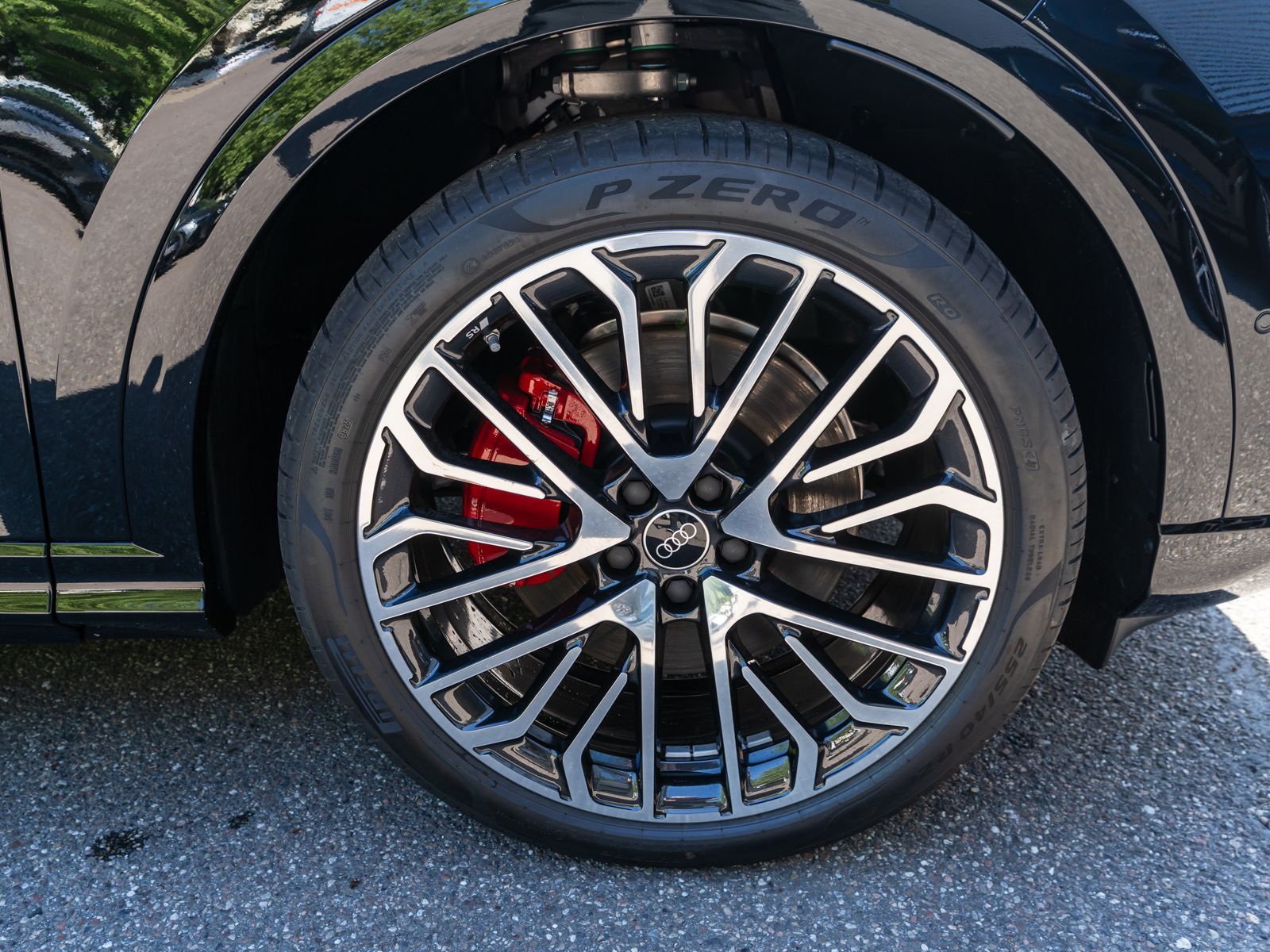 Fahrzeugabbildung Audi Q5 SUV e-hybrid quattro Panoramadach AHK
