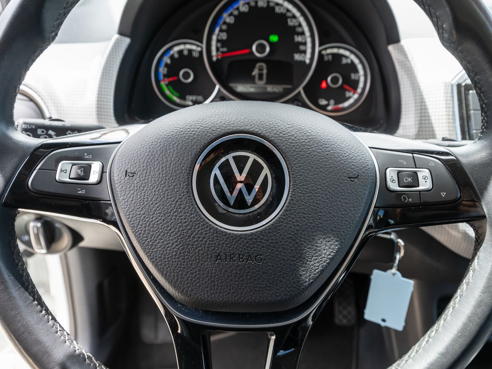 Fahrzeugabbildung Volkswagen e-up! move up! Edition RFK KLIMA PDC GRA SHZ CCS