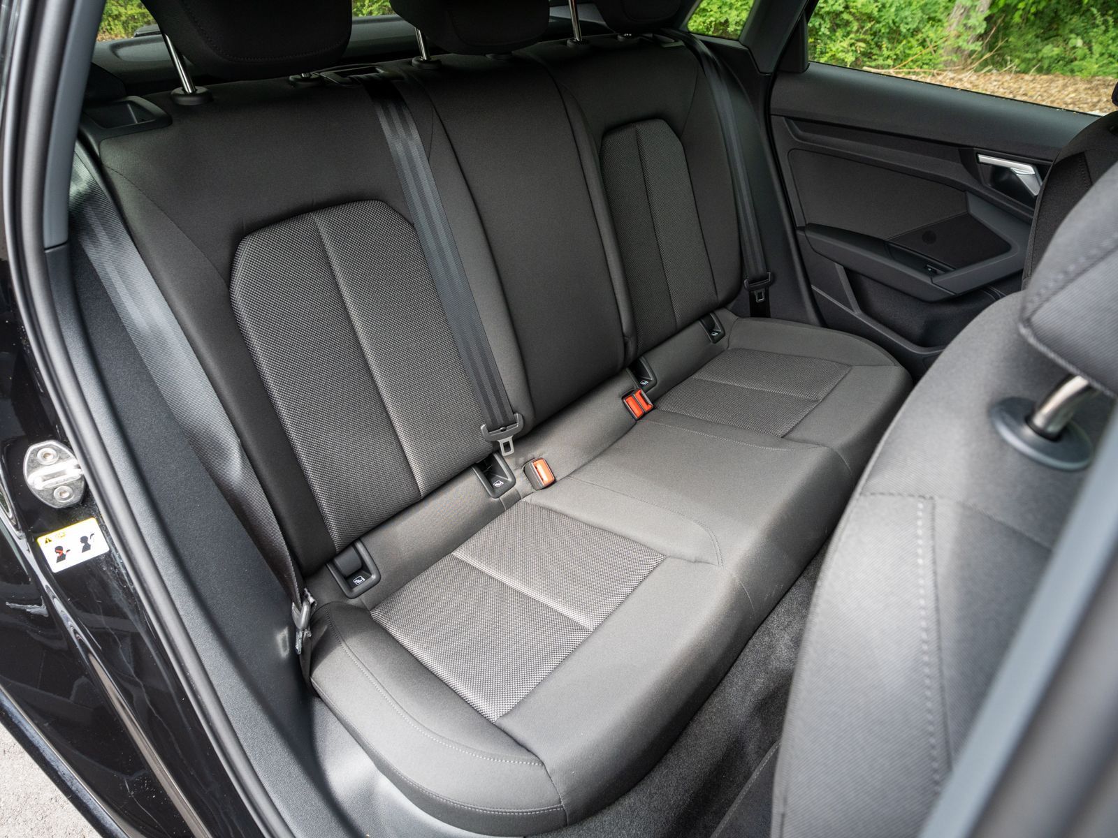 Fahrzeugabbildung Audi A3 Sportback advanced 35TDI NAVI MATRIX HUD AHK