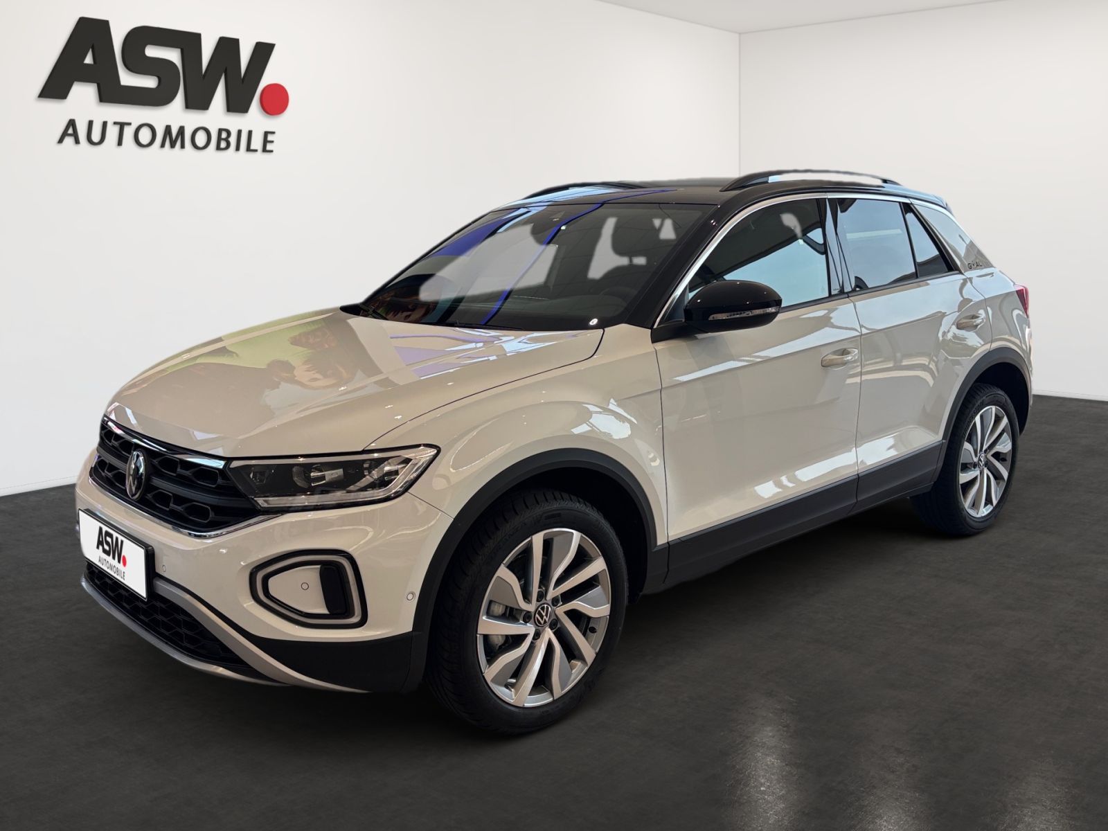 Fahrzeugabbildung Volkswagen T-Roc GOAL 2.0 TDI DSG LED AHK Fahrschulwagen